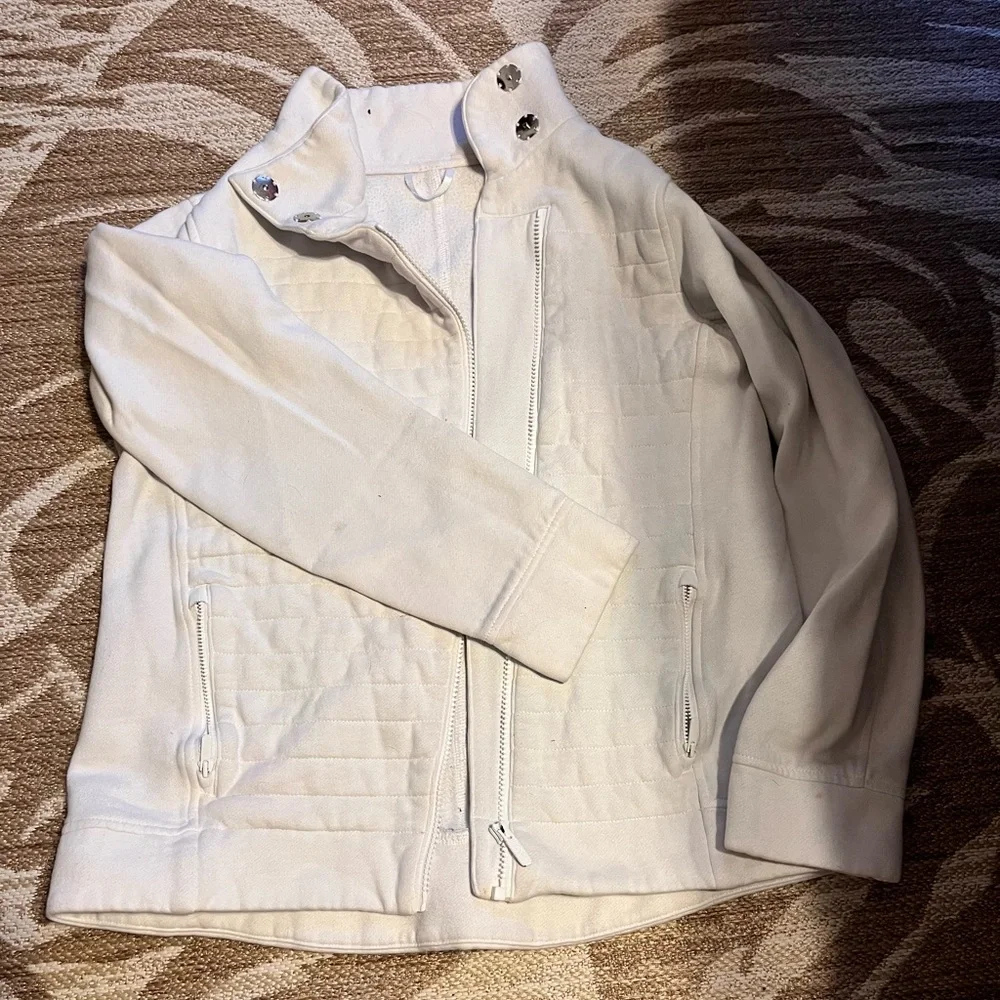 Lululemon Jacket - Picture 2 of 2